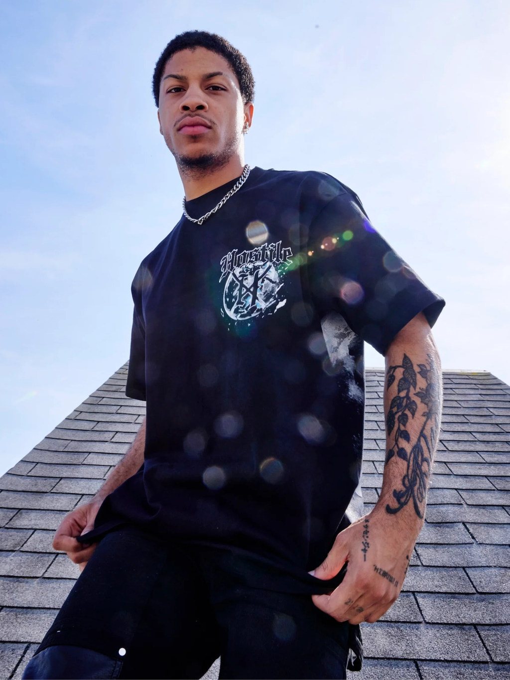 HOSTILE ASTRONAUT TEE