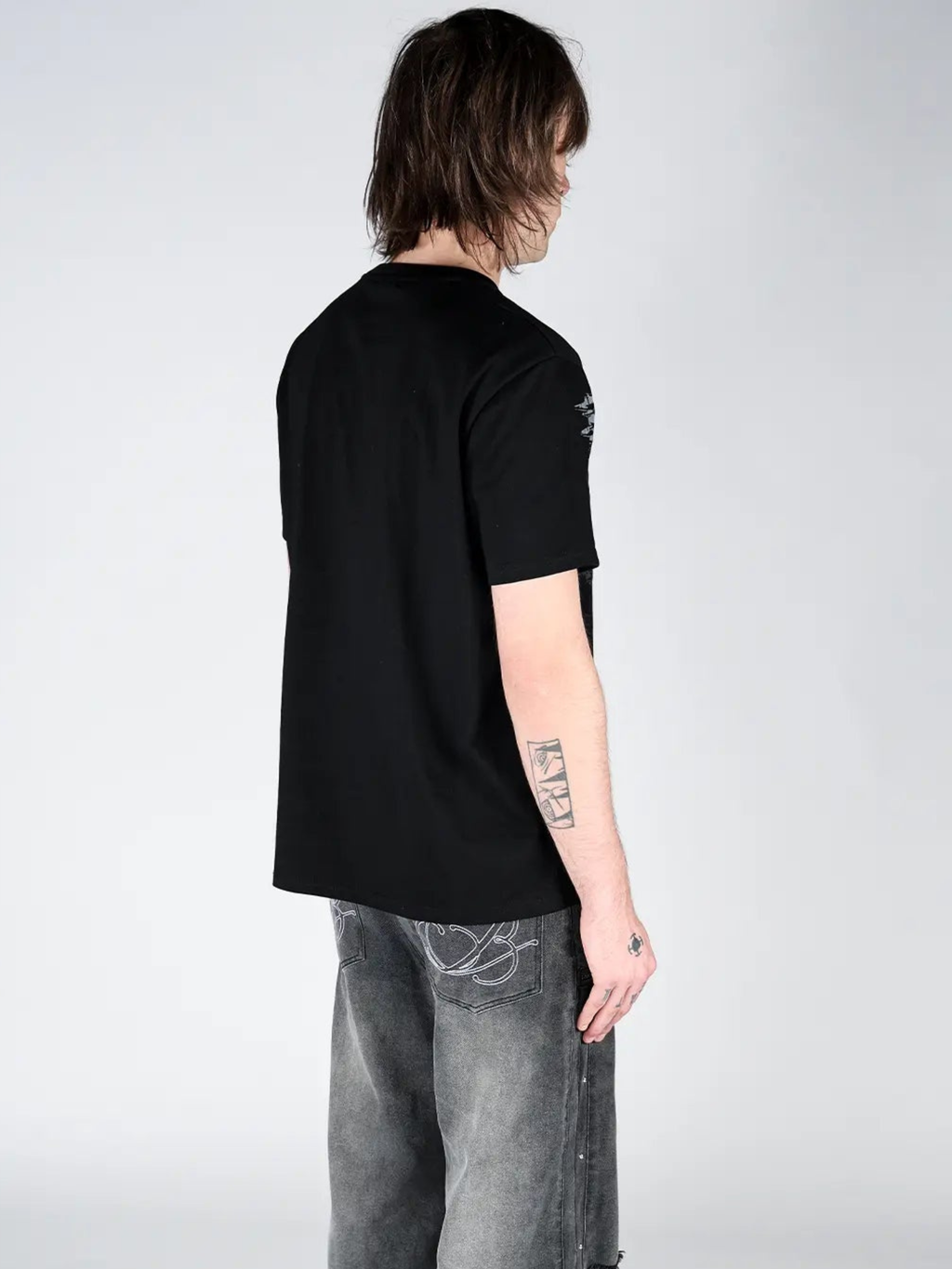 Ashen Tee